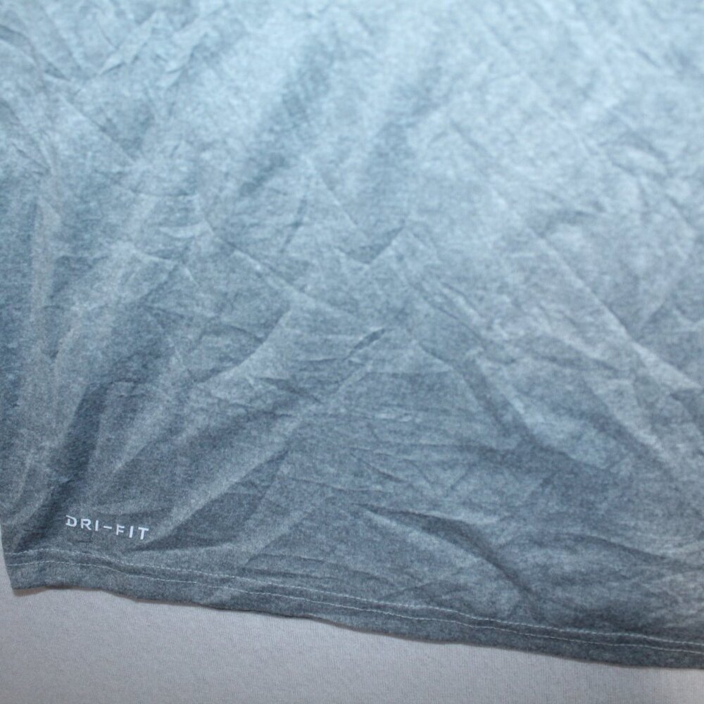 The Nike Tee Men Gray Tee Shirt Running Dri Fit Casual Size LT - Picture 3 of 10